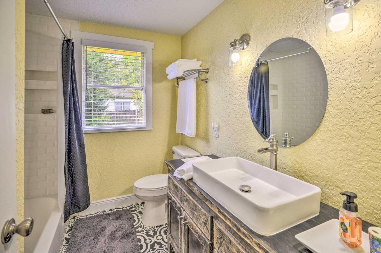 Family Home Walk To Downtown And Stetson Univ! DeLand Exterior photo